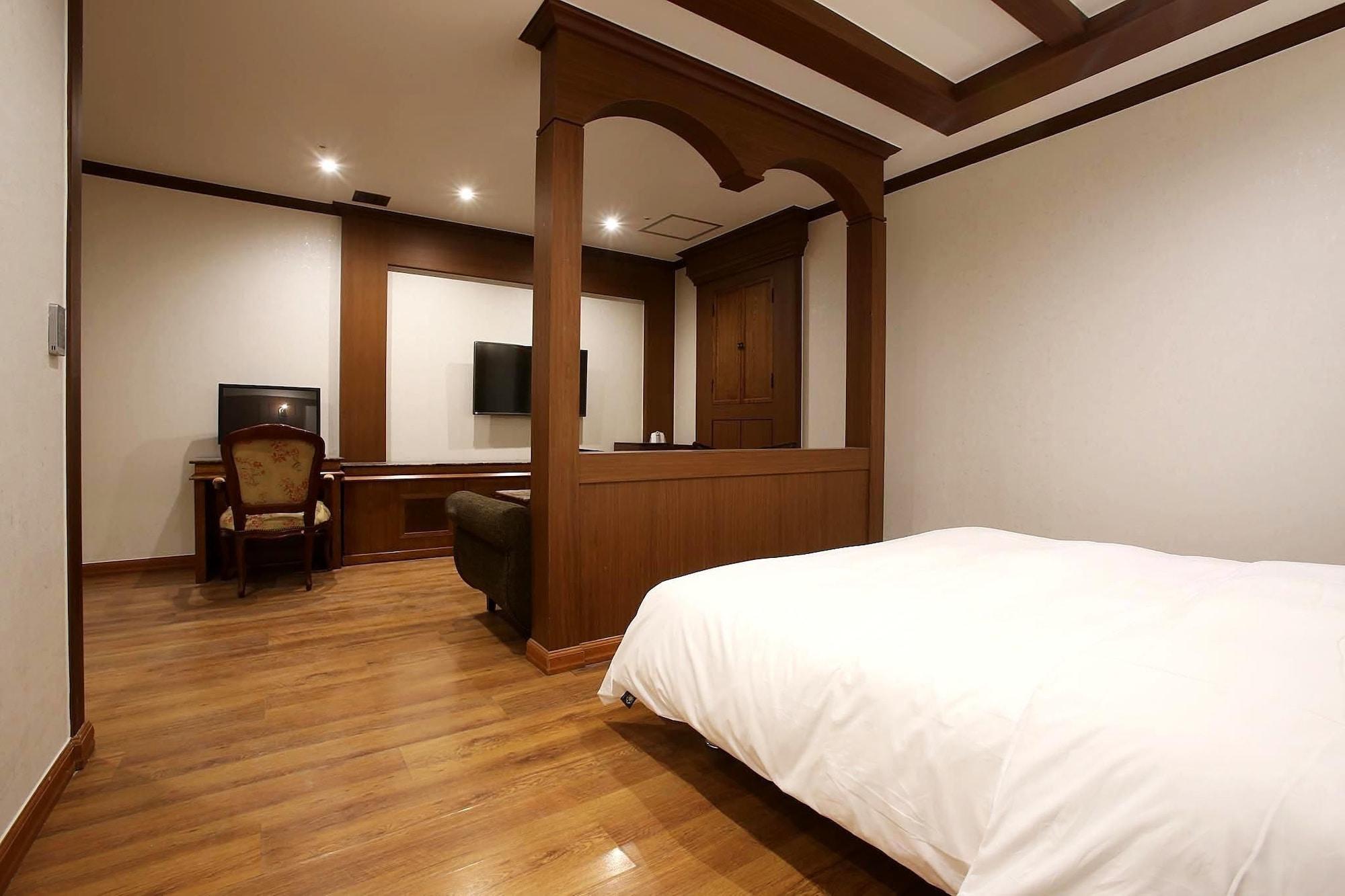 Hotel Cullinan Yongin Bagian luar foto