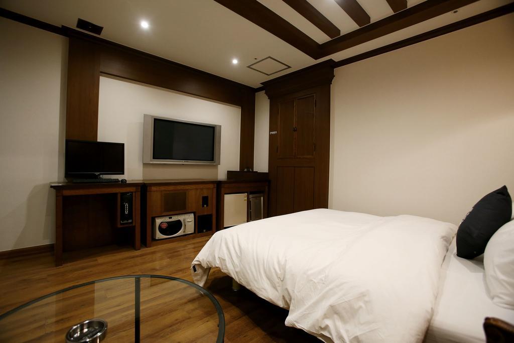 Hotel Cullinan Yongin Bagian luar foto