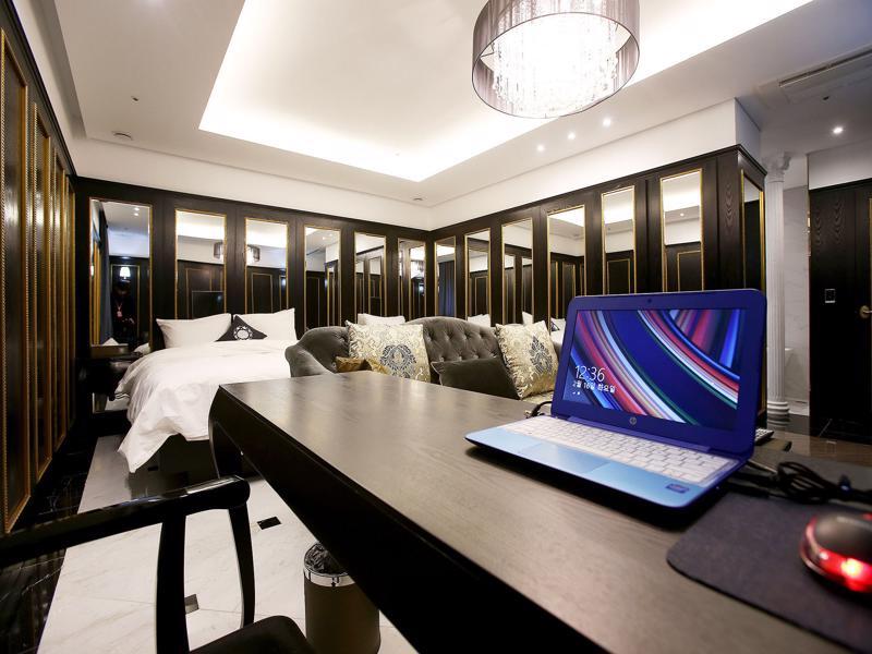 Hotel Cullinan Yongin Bagian luar foto